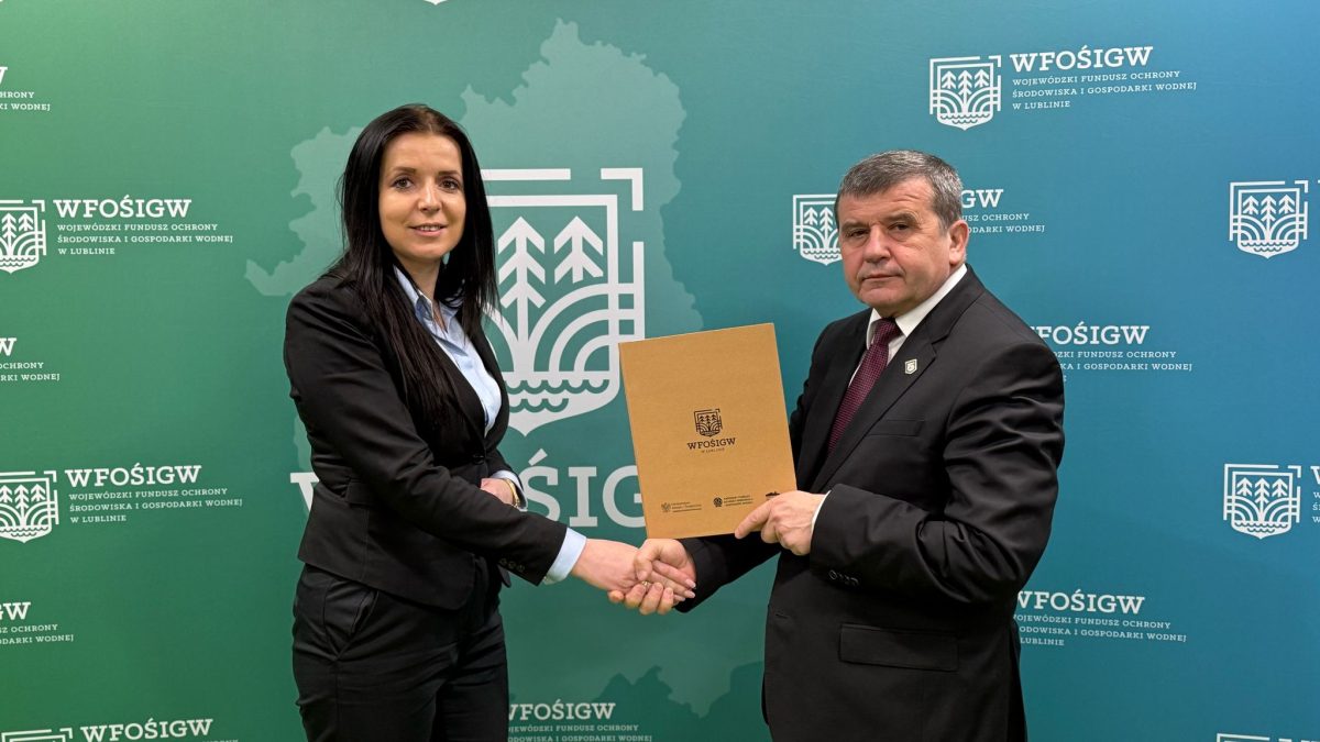 Miniaturka artykułu Umowa na odbiór azbestu podpisana